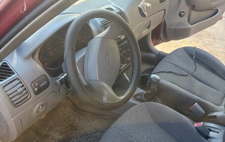 Hyundai Accent II, 2005 год, 130 000 рублей, 7 фотография