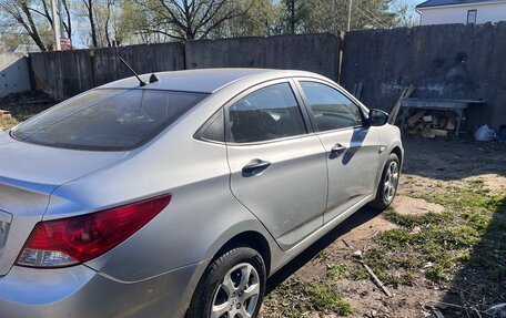 Hyundai Solaris II рестайлинг, 2013 год, 550 000 рублей, 3 фотография