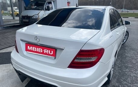 Mercedes-Benz C-Класс, 2011 год, 1 300 000 рублей, 8 фотография