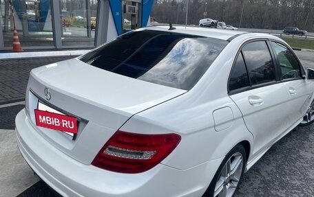 Mercedes-Benz C-Класс, 2011 год, 1 300 000 рублей, 15 фотография
