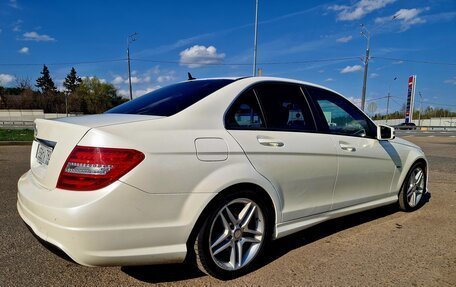 Mercedes-Benz C-Класс, 2011 год, 1 300 000 рублей, 34 фотография