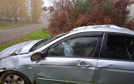 KIA Cerato I, 2006 год, 70 000 рублей, 3 фотография