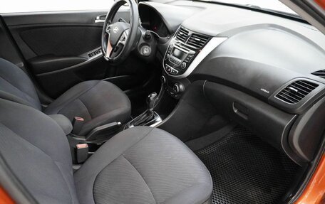 Hyundai Solaris II рестайлинг, 2014 год, 950 000 рублей, 10 фотография