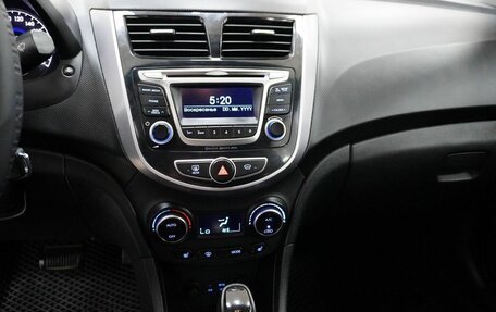Hyundai Solaris II рестайлинг, 2014 год, 950 000 рублей, 19 фотография