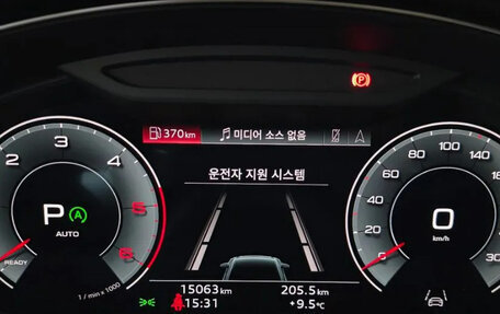 Audi A6, 2022 год, 5 350 000 рублей, 8 фотография