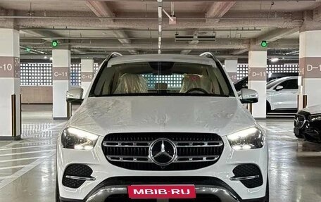 Mercedes-Benz GLE, 2025 год, 12 100 000 рублей, 1 фотография