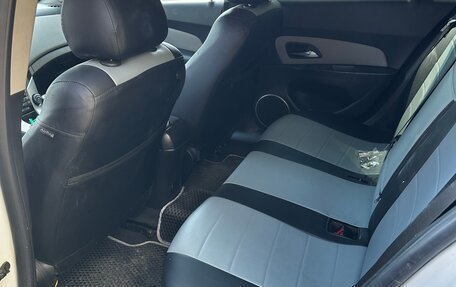 Chevrolet Cruze II, 2012 год, 800 000 рублей, 12 фотография