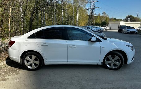 Chevrolet Cruze II, 2012 год, 800 000 рублей, 7 фотография