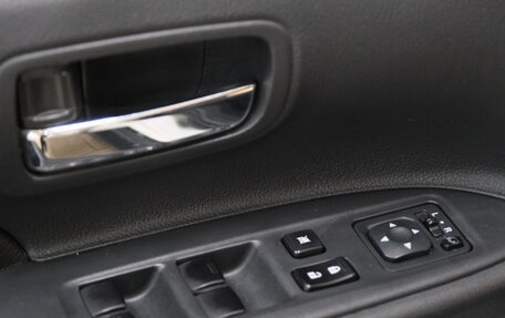 Mitsubishi Outlander III рестайлинг 3, 2012 год, 1 549 000 рублей, 9 фотография