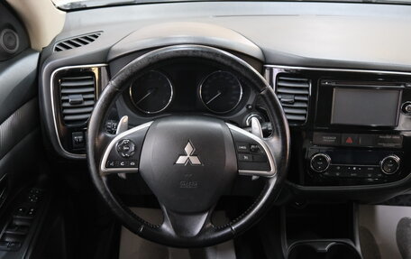 Mitsubishi Outlander III рестайлинг 3, 2012 год, 1 549 000 рублей, 13 фотография