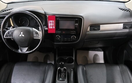 Mitsubishi Outlander III рестайлинг 3, 2012 год, 1 549 000 рублей, 15 фотография