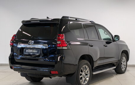 Toyota Land Cruiser Prado 150 рестайлинг 2, 2020 год, 6 250 000 рублей, 5 фотография
