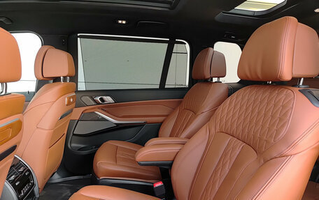 BMW X7, 2025 год, 15 300 000 рублей, 12 фотография
