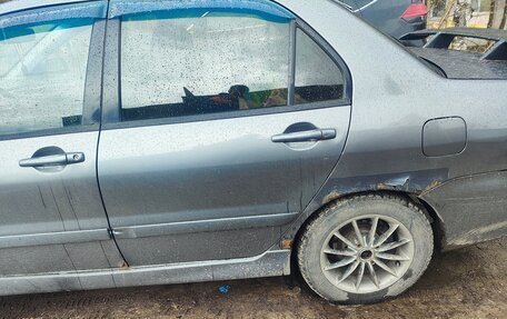 Mitsubishi Lancer IX, 2004 год, 240 000 рублей, 6 фотография