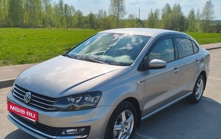 Volkswagen Polo VI (EU Market), 2018 год, 1 370 000 рублей, 2 фотография