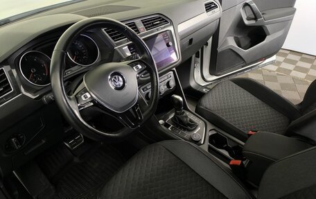 Volkswagen Tiguan II, 2018 год, 2 650 000 рублей, 8 фотография
