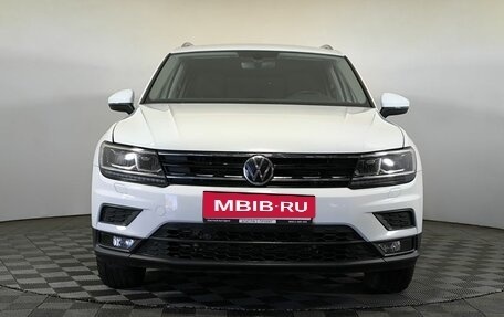 Volkswagen Tiguan II, 2018 год, 2 650 000 рублей, 2 фотография