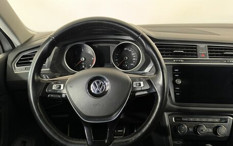 Volkswagen Tiguan II, 2018 год, 2 650 000 рублей, 15 фотография
