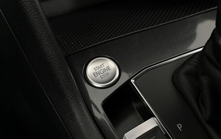 Volkswagen Tiguan II, 2018 год, 2 650 000 рублей, 17 фотография