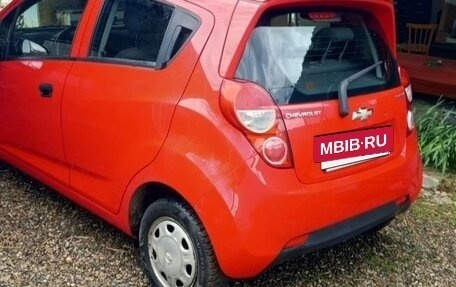 Chevrolet Spark III, 2013 год, 770 000 рублей, 2 фотография
