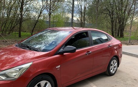 Hyundai Solaris II рестайлинг, 2014 год, 615 000 рублей, 4 фотография