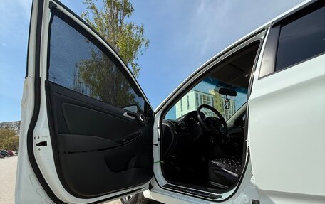Hyundai Accent IV, 2012 год, 900 000 рублей, 10 фотография