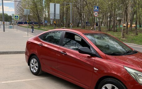 Hyundai Solaris II рестайлинг, 2014 год, 615 000 рублей, 3 фотография