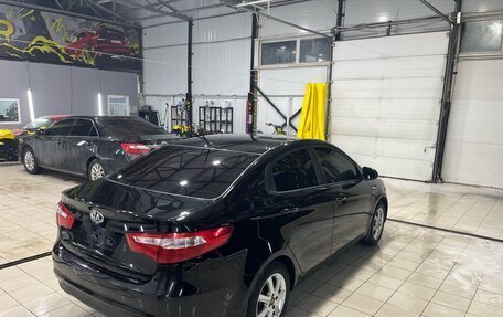 KIA Rio III рестайлинг, 2013 год, 720 000 рублей, 4 фотография