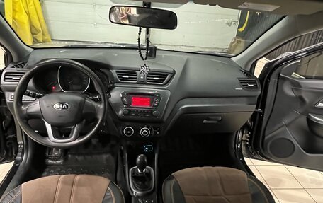 KIA Rio III рестайлинг, 2013 год, 720 000 рублей, 6 фотография