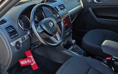Skoda Yeti I рестайлинг, 2017 год, 1 700 000 рублей, 14 фотография