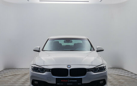 BMW 3 серия, 2017 год, 1 880 000 рублей, 8 фотография
