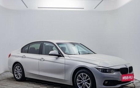 BMW 3 серия, 2017 год, 1 880 000 рублей, 7 фотография