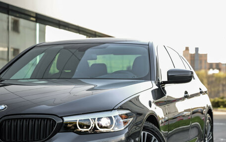 BMW 5 серия, 2017 год, 3 189 000 рублей, 2 фотография