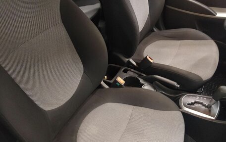 Hyundai Solaris II рестайлинг, 2013 год, 736 000 рублей, 8 фотография