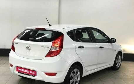 Hyundai Solaris II рестайлинг, 2013 год, 736 000 рублей, 4 фотография