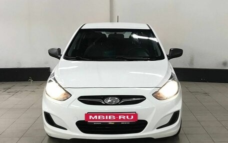 Hyundai Solaris II рестайлинг, 2013 год, 736 000 рублей, 2 фотография