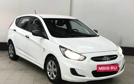 Hyundai Solaris II рестайлинг, 2013 год, 736 000 рублей, 3 фотография
