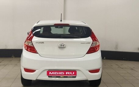 Hyundai Solaris II рестайлинг, 2013 год, 736 000 рублей, 5 фотография
