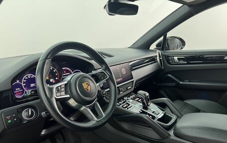 Porsche Cayenne III, 2023 год, 12 300 000 рублей, 10 фотография