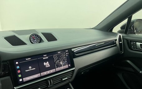 Porsche Cayenne III, 2023 год, 12 300 000 рублей, 17 фотография