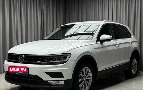 Volkswagen Tiguan II, 2017 год, 2 769 000 рублей, 3 фотография