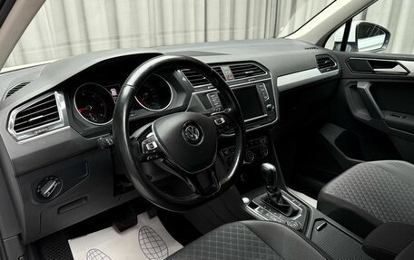Volkswagen Tiguan II, 2017 год, 2 769 000 рублей, 10 фотография