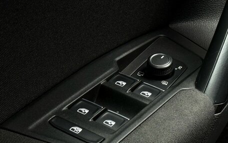 Volkswagen Tiguan II, 2017 год, 2 769 000 рублей, 27 фотография