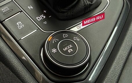 Volkswagen Tiguan II, 2017 год, 2 769 000 рублей, 20 фотография
