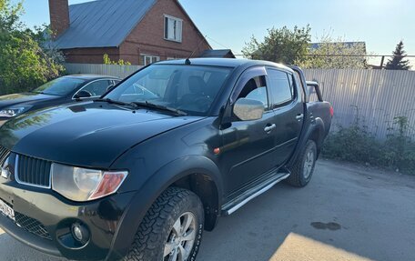 Mitsubishi L200 IV рестайлинг, 2007 год, 850 000 рублей, 1 фотография