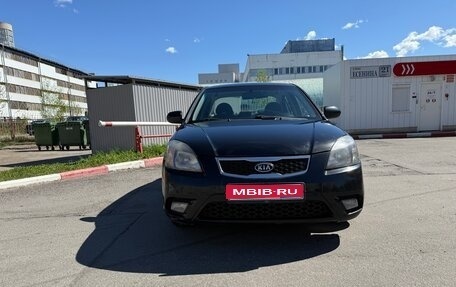 KIA Rio II, 2011 год, 639 000 рублей, 1 фотография