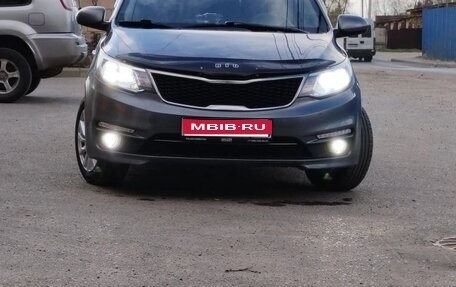 KIA Rio III рестайлинг, 2016 год, 1 100 000 рублей, 1 фотография