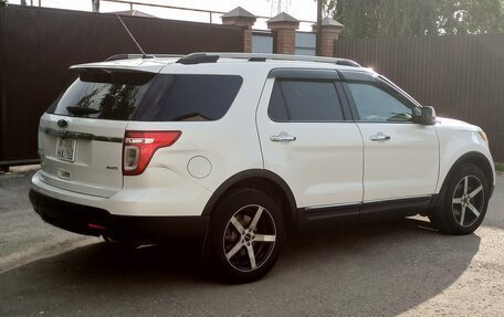Ford Explorer VI, 2012 год, 1 495 000 рублей, 5 фотография