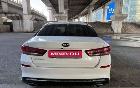 KIA Optima IV, 2018 год, 2 050 000 рублей, 6 фотография