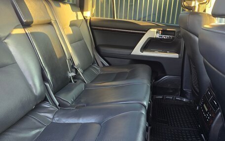 Toyota Land Cruiser 200, 2012 год, 4 550 000 рублей, 18 фотография